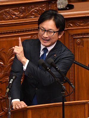 Tanakaseiji14's tweet photo. 「貯金を切り崩しています」中道・山岸一生氏　波紋呼んだ「落選議員は資金難」発言の真意と「厳しい私生活」。

知らんがな！
働けよ！ https://t.co/M5yVP71uiR