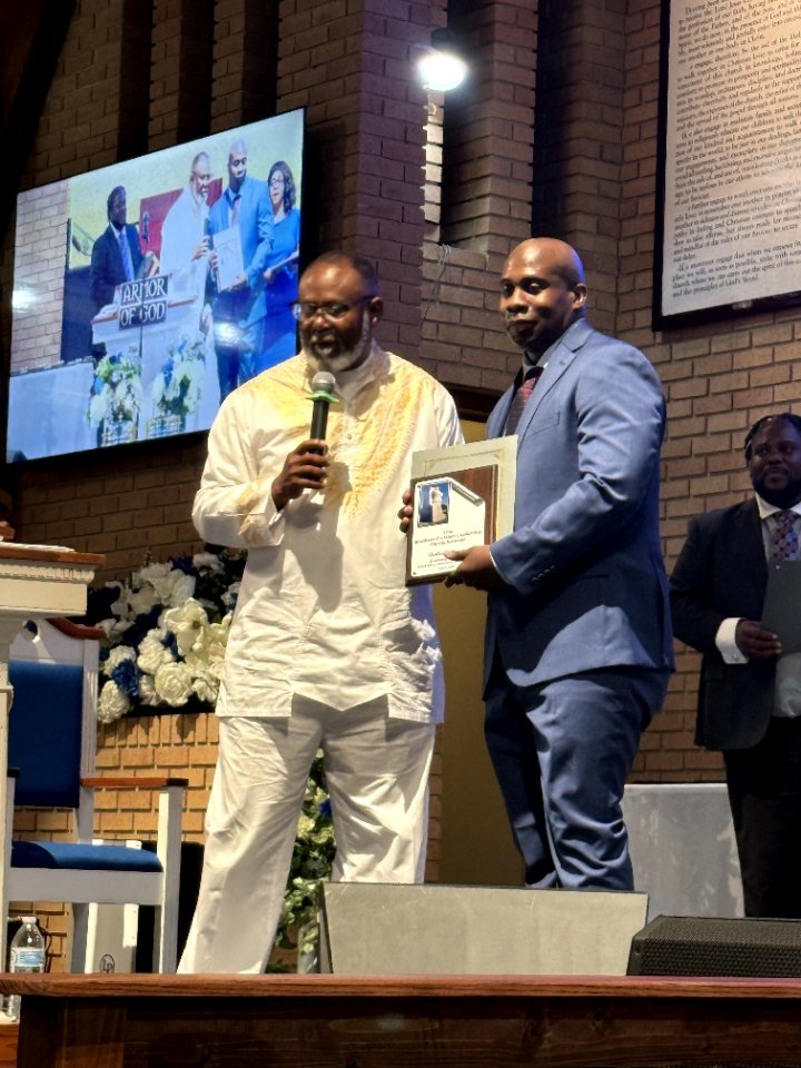 da_minister13's tweet image. Our very own #ADOSAF_FL North Regional Liaison.
Congratulations on your community service award AB with the North Florida Redlining Coalition.
#TheWork
#FightingRedlining
#BrentwoodJax
#ADOSAF 
#CommunityNotChaos