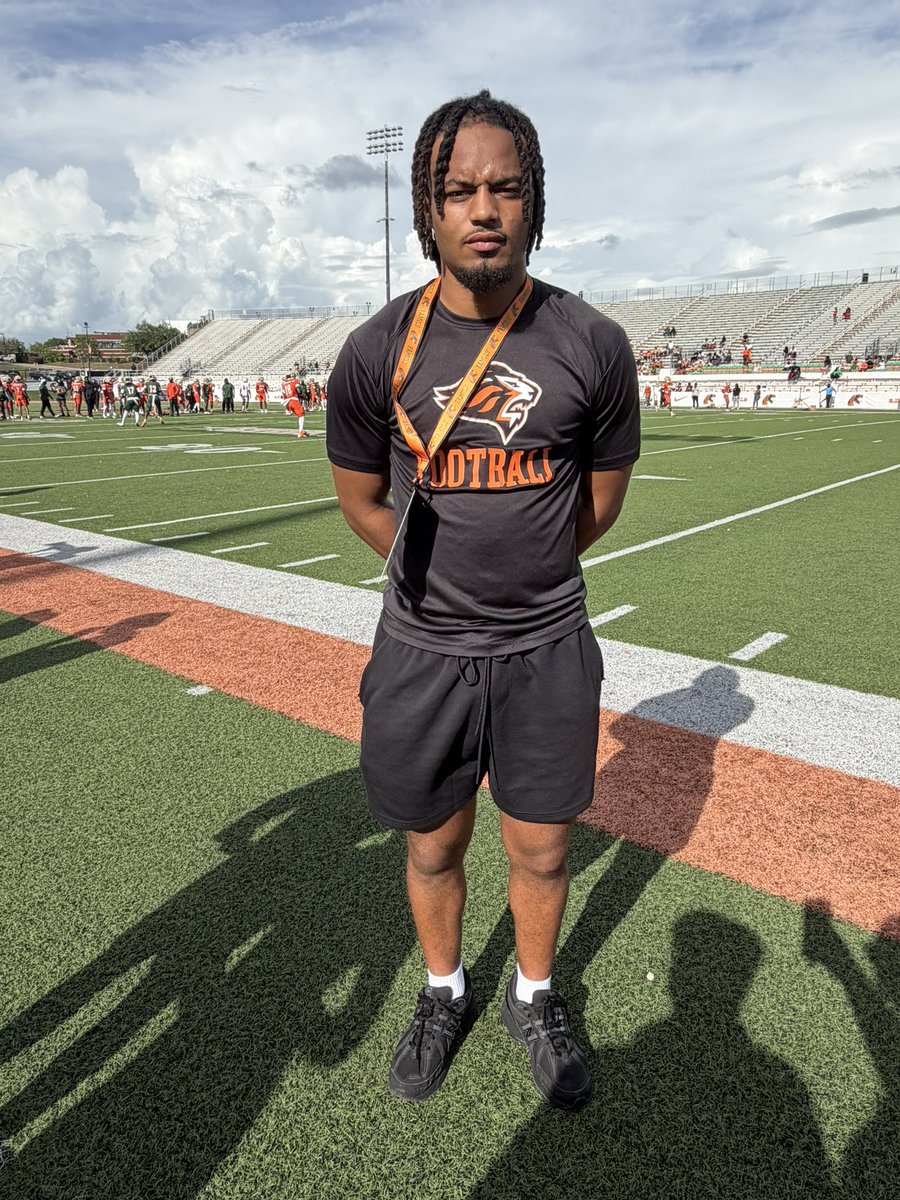 Johnnie Cobbs tweet media
