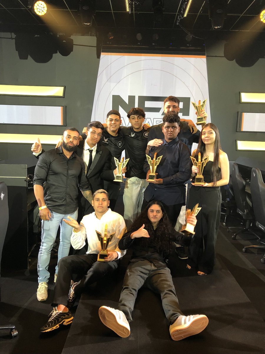 FLUXO AMOROSO tweet media