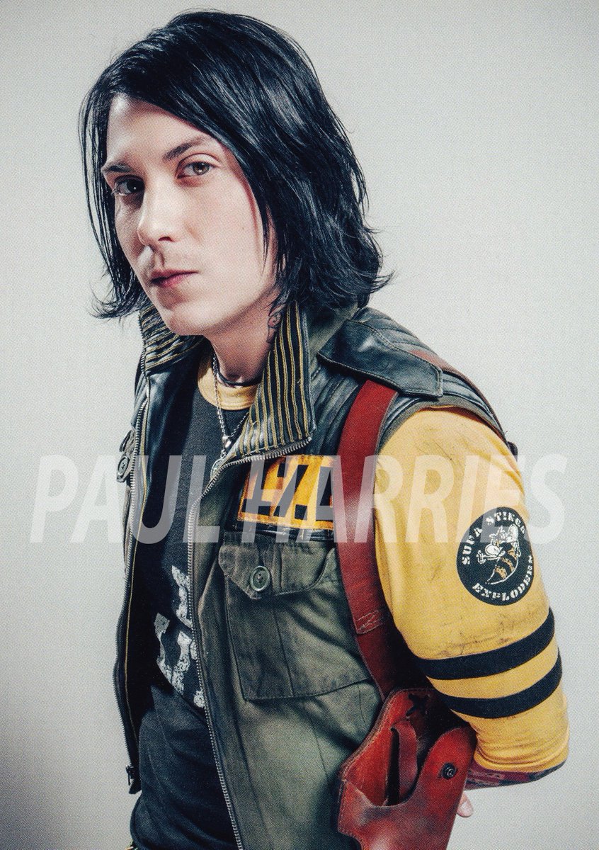 FrnkIero Source tweet media