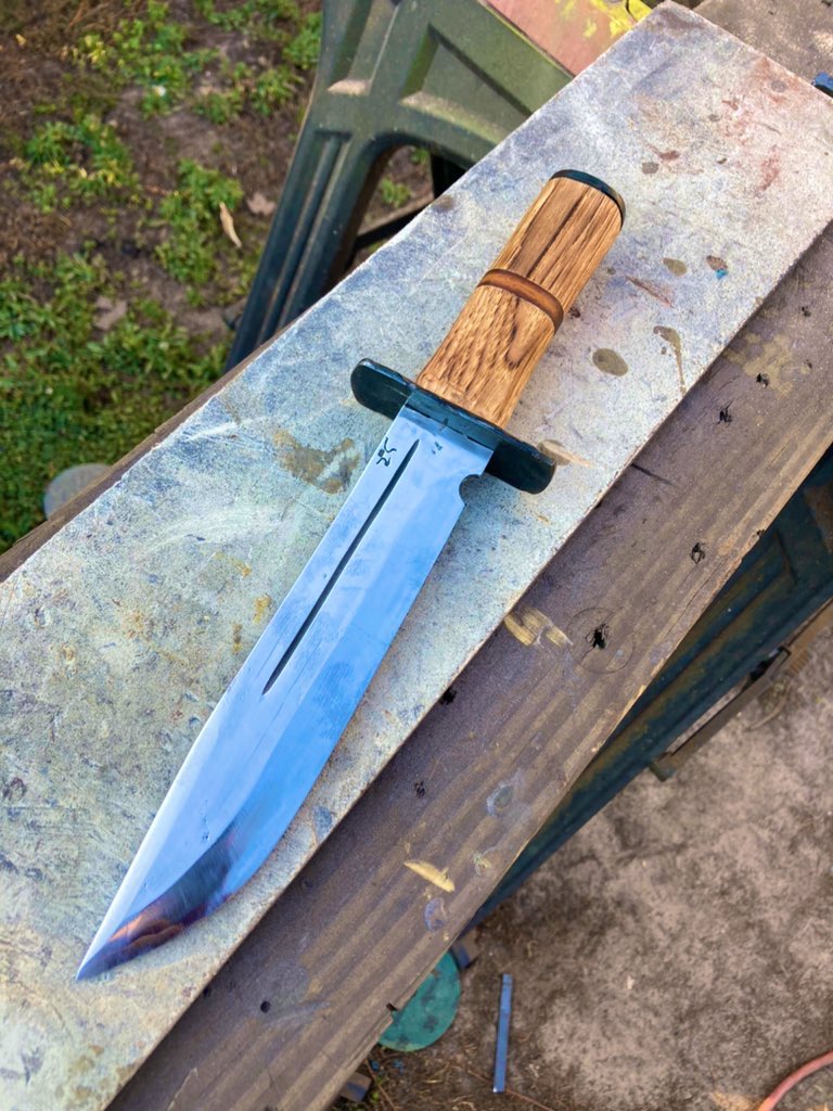 TheBlademaker tweet media