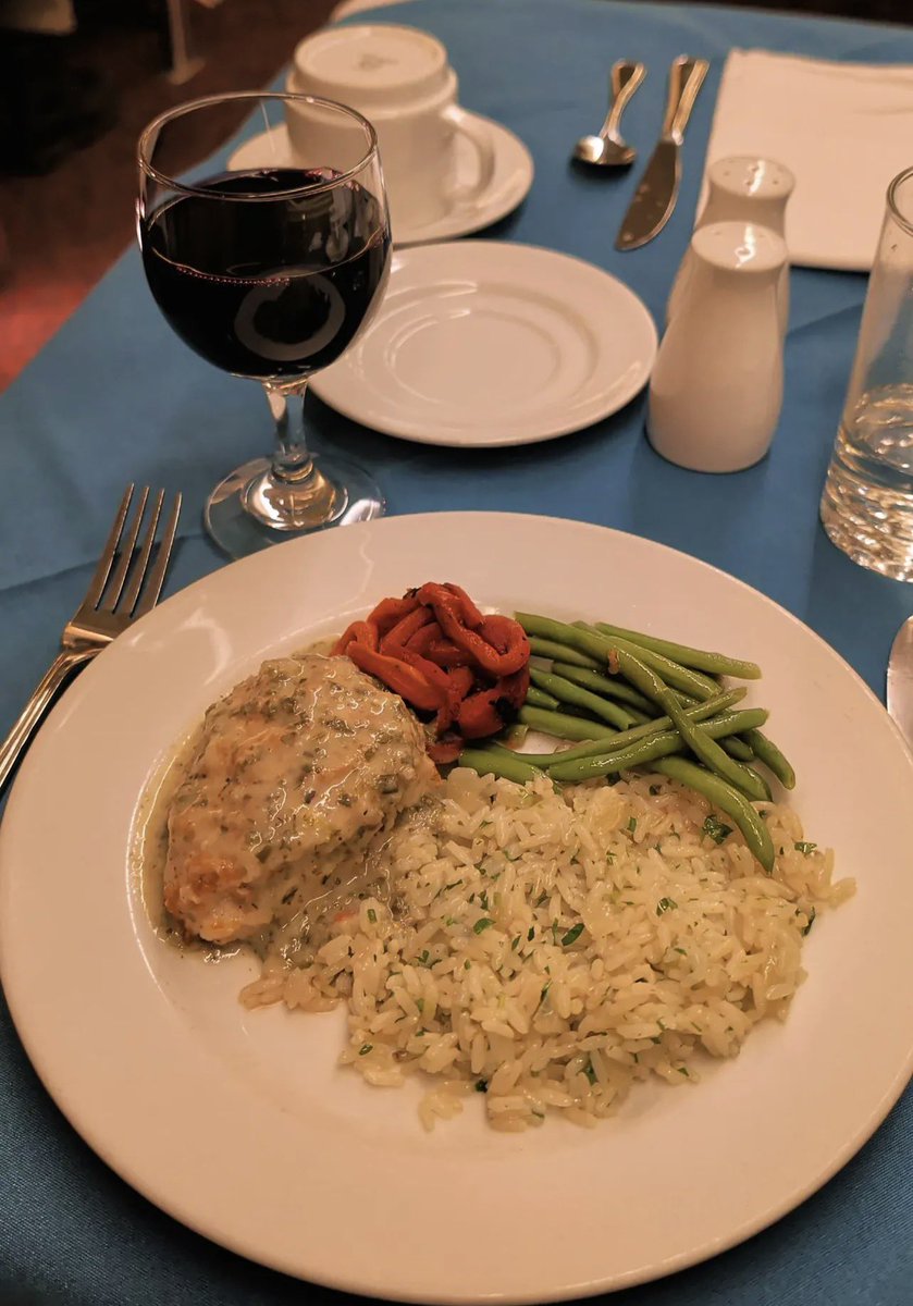 Emily Farina tweet media