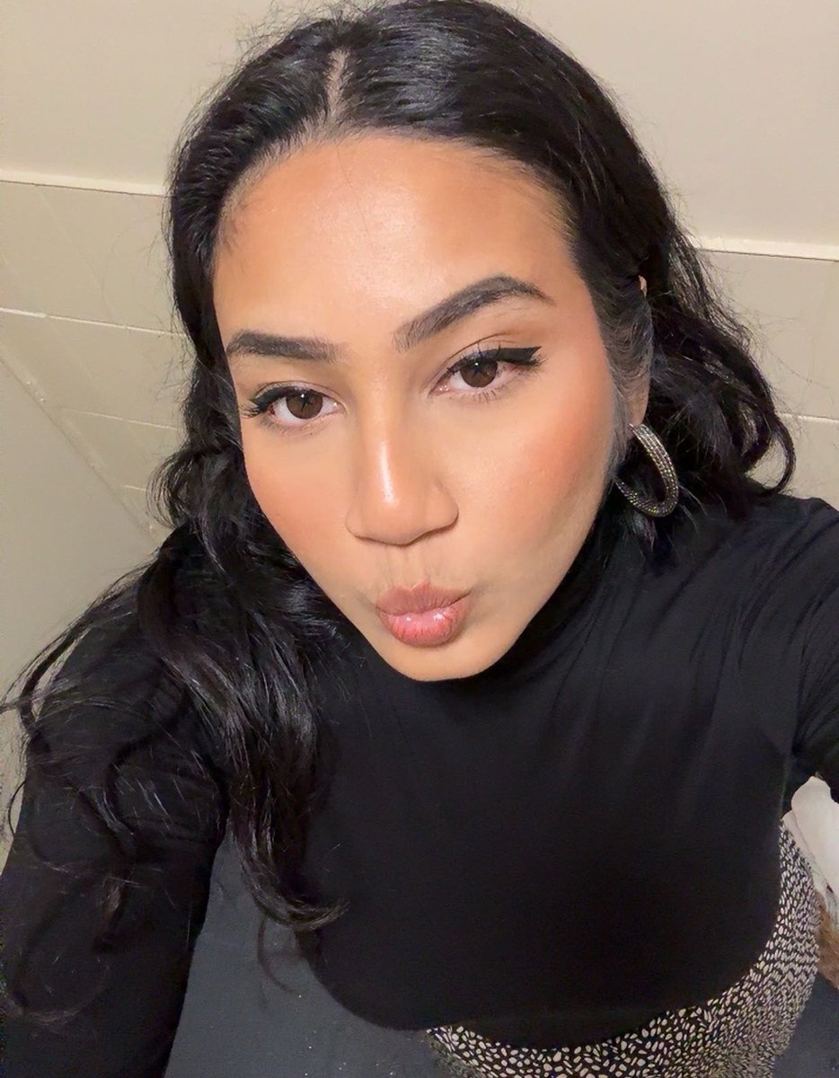 yung tee tweet media