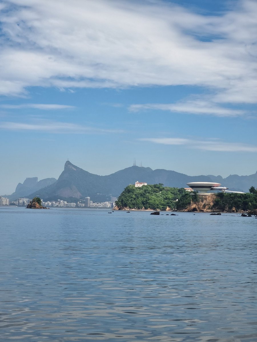 Aleisteeer tweet media