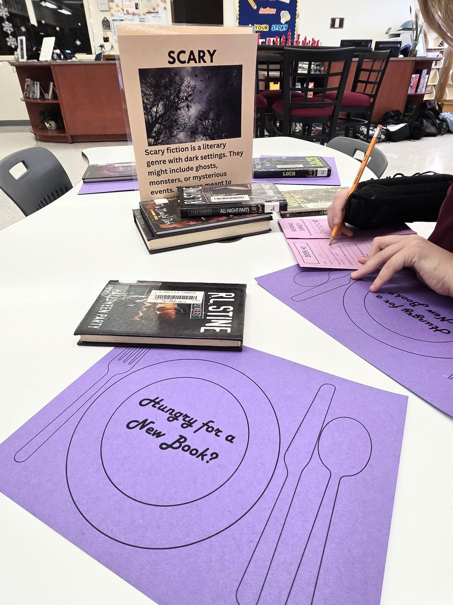 mrleebooks's tweet image. In honor of our school library days. Shout out to Mrs. Delgado of our CHMS #PumaLibrary, a space where a true, authentic and free joy of reading is supported! @canyon_library Happy #SchoolLibraryMonth @ALALibrary #independentreading #IAMEPISD #PumasRead📚