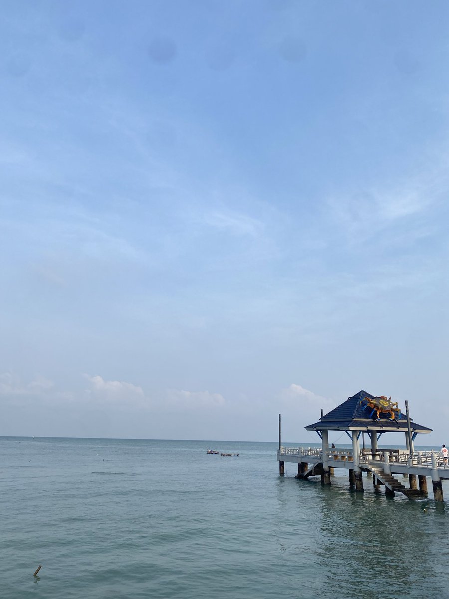 บางแสน ทักทายกันหน่อยค้าบ
#บางแสน #ชลบุรี #บางแสนหาเพื่อน