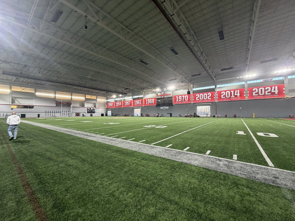 FortkampPete's tweet photo. Had a great time at @OhioStateFB spring practice last weekend! Thank you @JLaurinaitis55 for the invite! 
@CoachDDudley @JaredLuginbill @AllenTrieu https://t.co/R7Kgc983Yw
