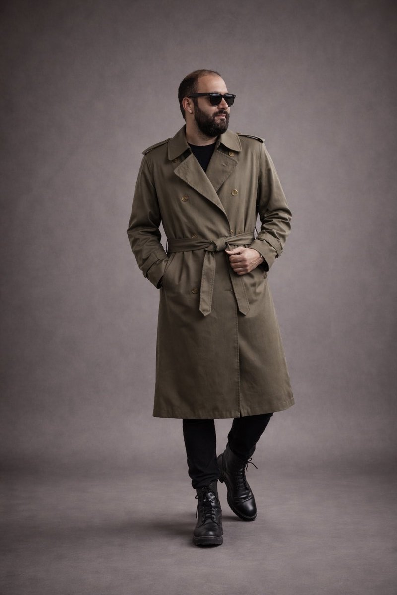 Leagredano's tweet image. Main character energy in olive. 🫒 #FashionKing #fall26