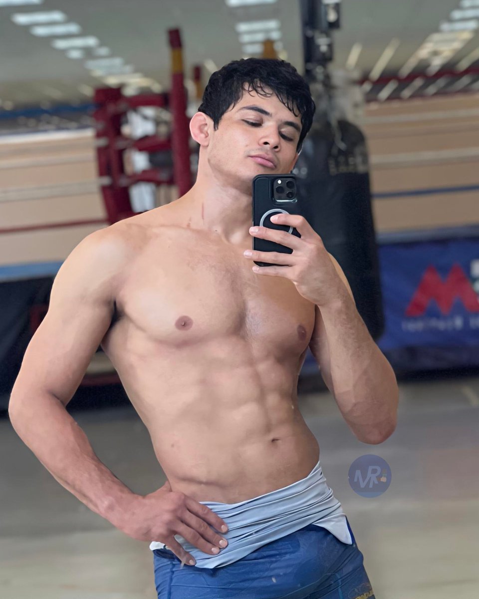 Romega TV tweet media