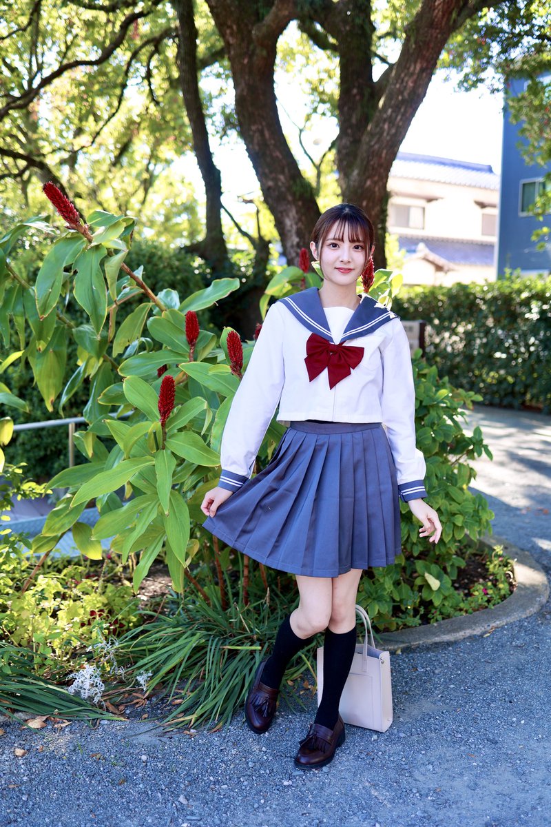 nachan10261's tweet image. 被写体5周年おめでとう㊗️
6年目もよろしくね😊
初撮影が丁度4年前だったんだね😳

1枚目　初撮影　2022.4.6
2.3枚目　2022.10.26(JKの頃？)

櫻井もえさん✨@sakurai___moe 

#ポートレート
#Portraits 
#被写体5周年