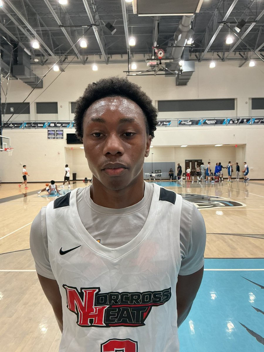 hoopseen's tweet photo. Xavier Barber 
Class of 2028 guard is an impressive guard who brings real pressure attacking the rim. He plays with confidence downhill, using his quick first step and body control to get into the paint and finish through contact. What stands out most is his ability to be creative and acrobatic around the basket, making tough finishes look routine.

He’s not just a slasher either—he can stretch the floor and knock down shots from three, which keeps defenders honest and opens up driving lanes. 
#MainEvent