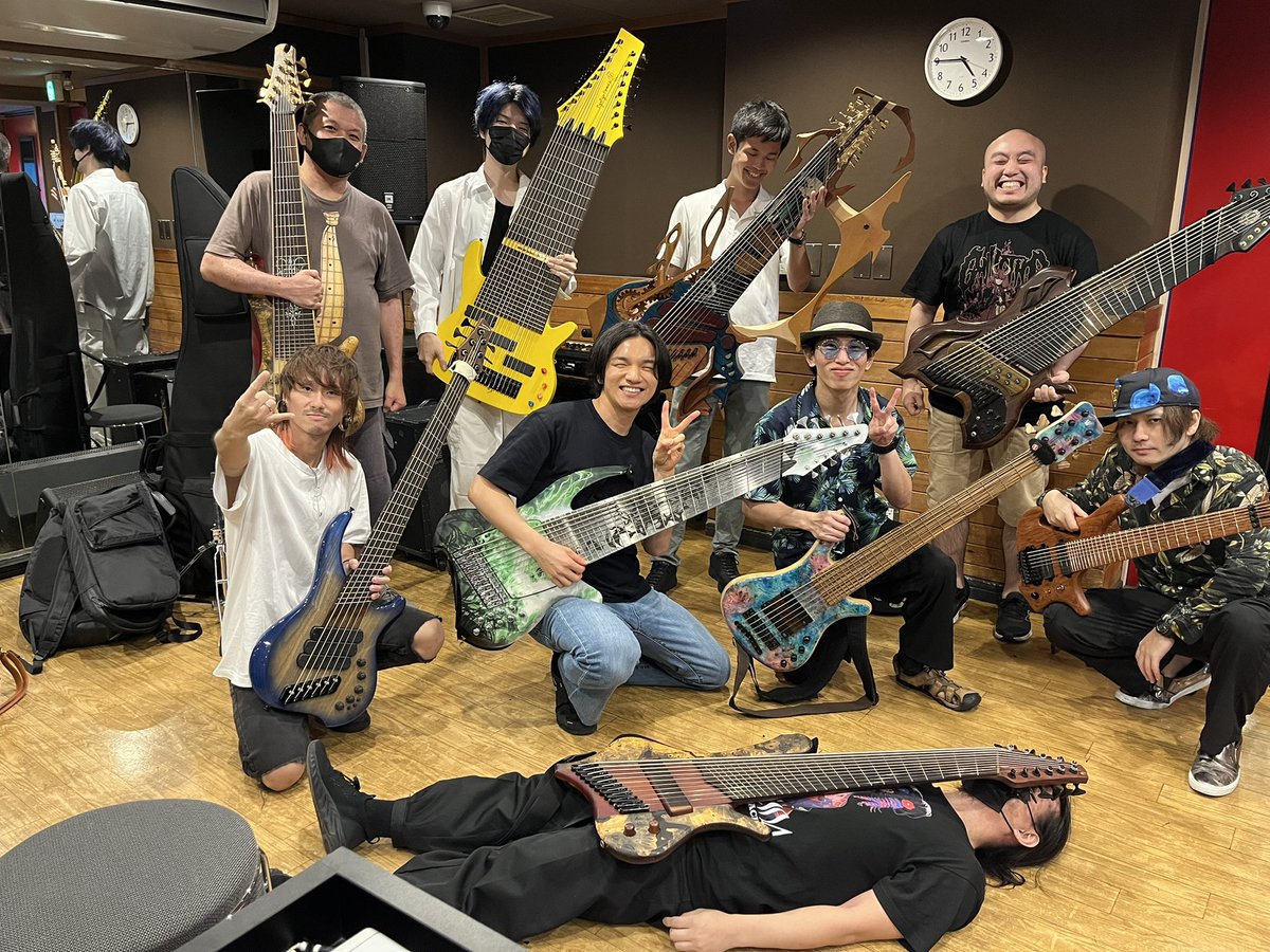 sasanosasaki's tweet photo. たぶん"Guitar Violence"に関して言えば日本も相当デカいコミュニティーがある。 https://t.co/SmYlHXX4OZ
