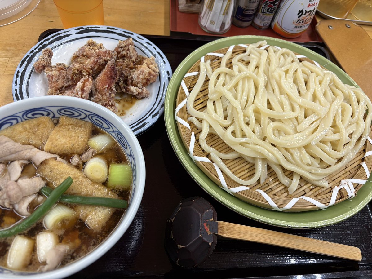 mo_risoba's tweet photo. 肉汁うどんと唐揚げ https://t.co/FZVY4qxoFV