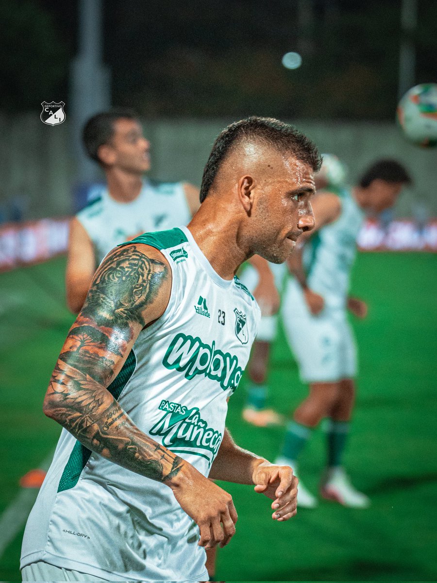 Tremenda victoria del Deportivo Cali 1-2 ante el Junior en Barranquilla. Llegó a 22 puntos, es séptimo de la Liga, y se la pone más difícil al Bucaramanga y a Millonarios, que están por fuera del grupo de los ocho.