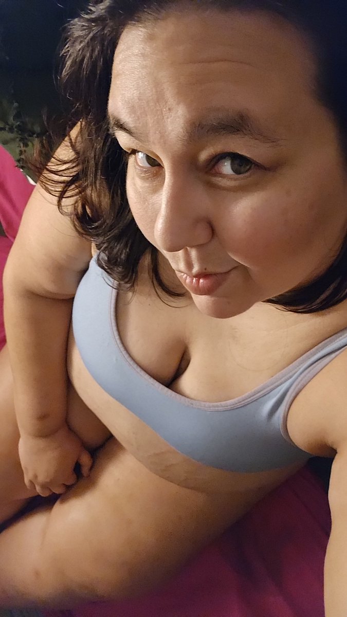 Texas MILF tweet media