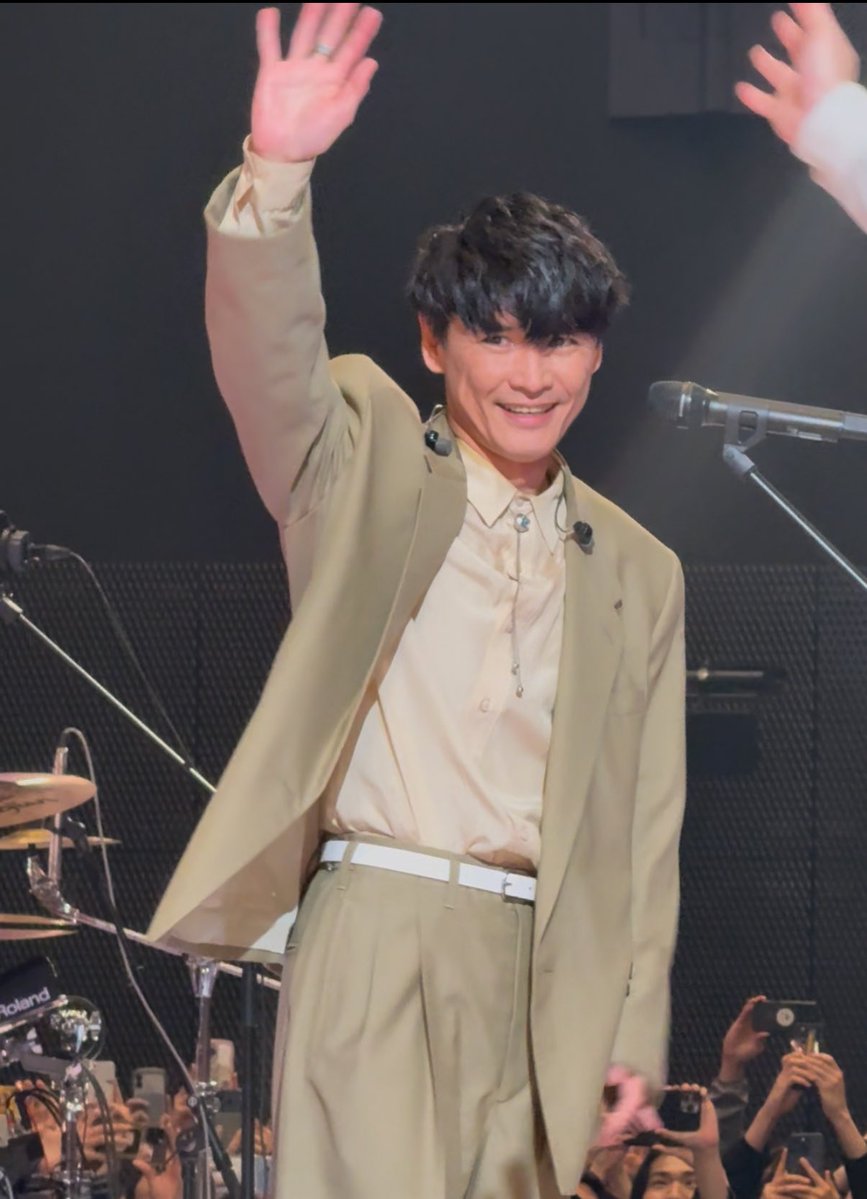 はまら tweet media