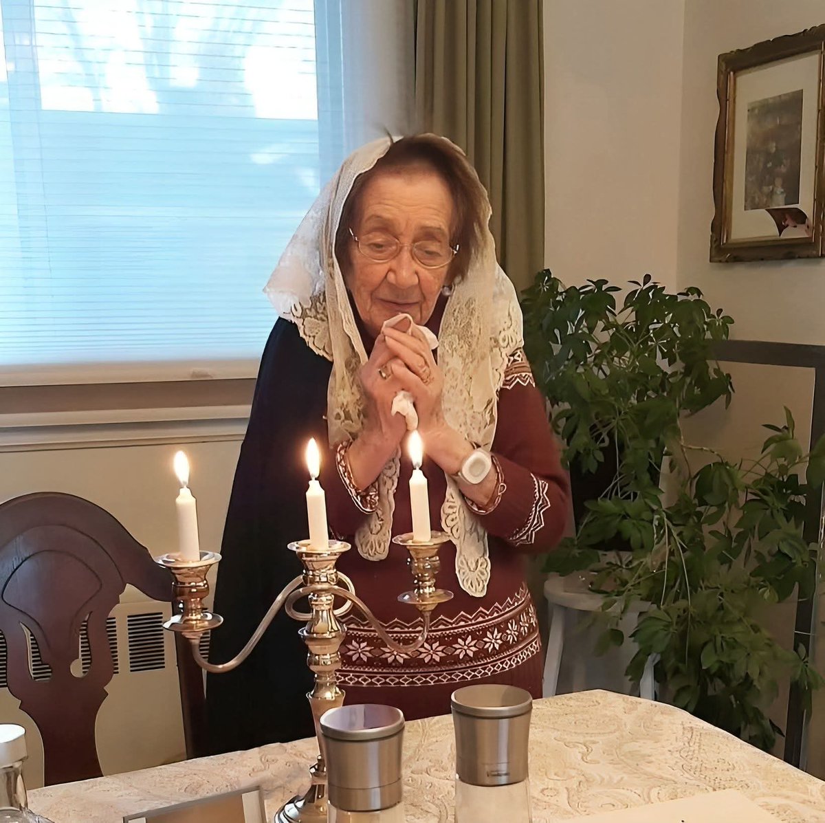 The Husky tweet media