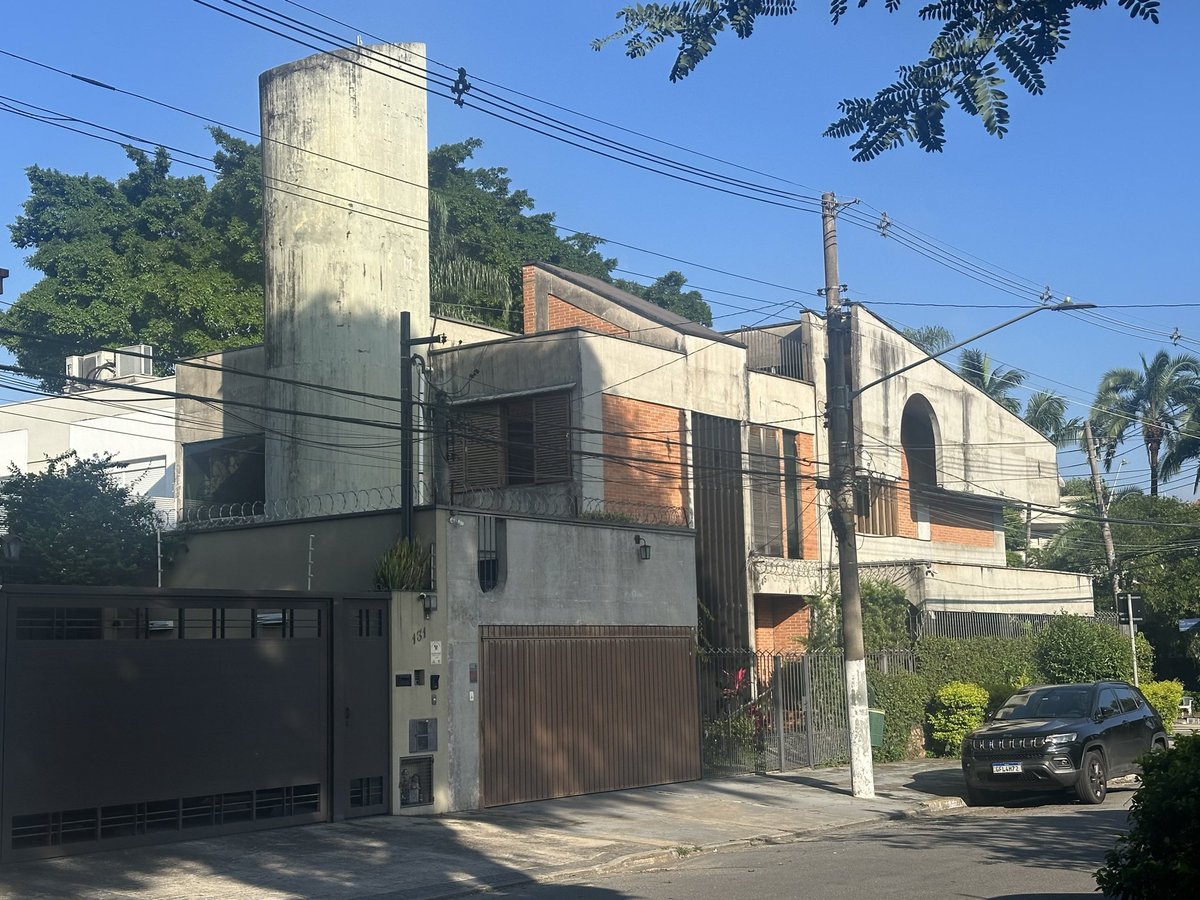 Liam Corrigan tweet media