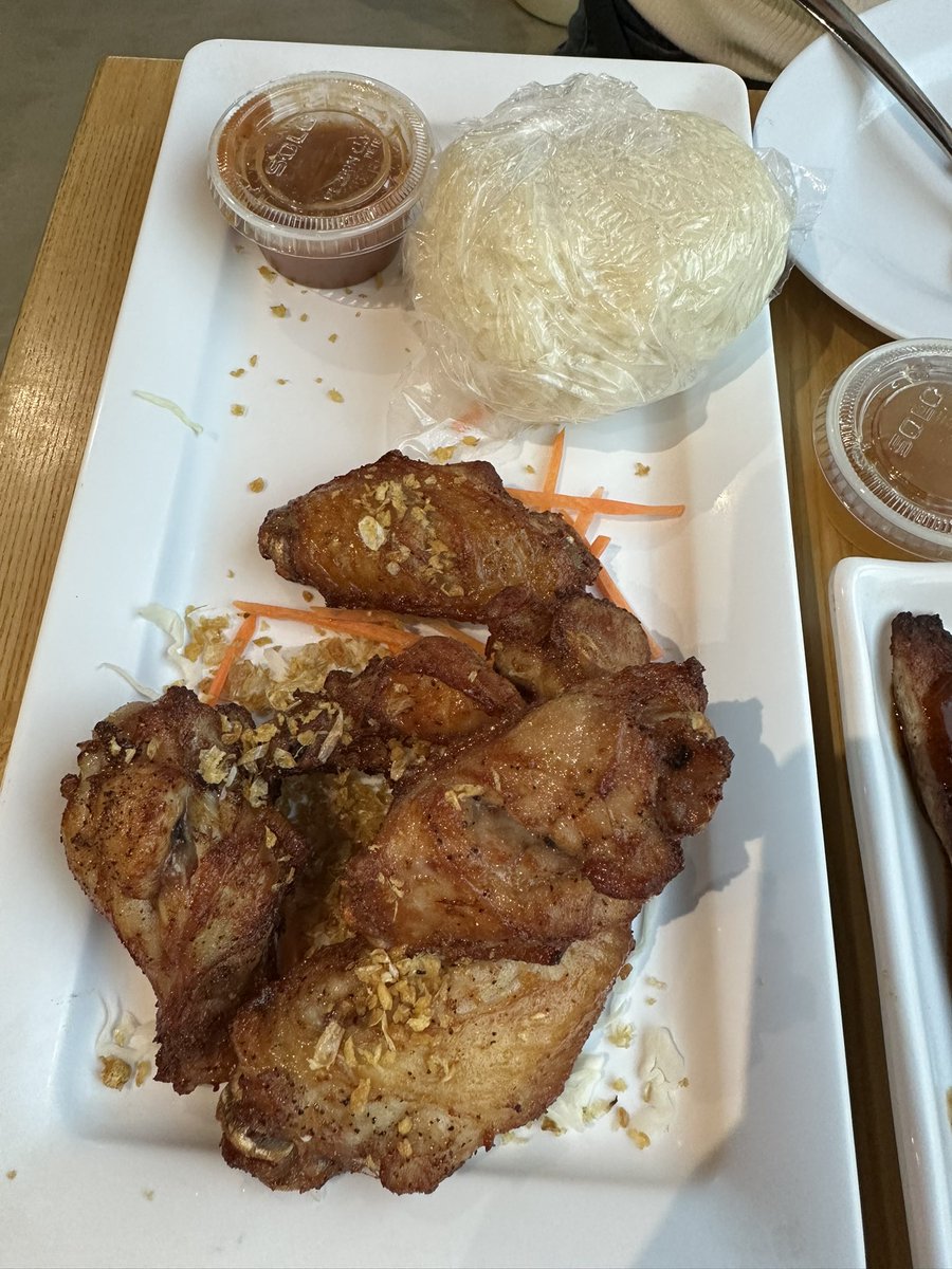 UncleBugatti's tweet image. Thank you @TradingLucid paying for dinner for me and my baby sister @thertasu . I need a bigger payout to buy her the Love bracelet for her bday. @Cartier please sponsor me hoe 
#fatty #fatass #biteme