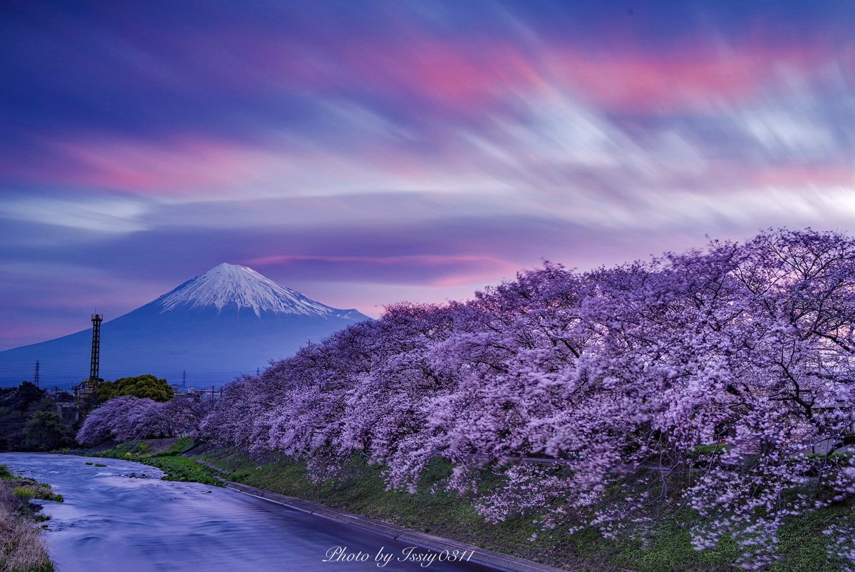 IskwIssiy's tweet photo. 社畜×朝焼け×桜×富士山
👴   ×  🔥    ×   🌸  ×   🗻

#富士山
#龍巌淵
#桜
#朝焼け https://t.co/haoMjVcRLr