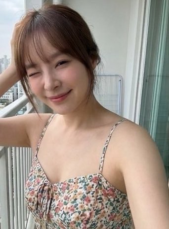 かなこ tweet media