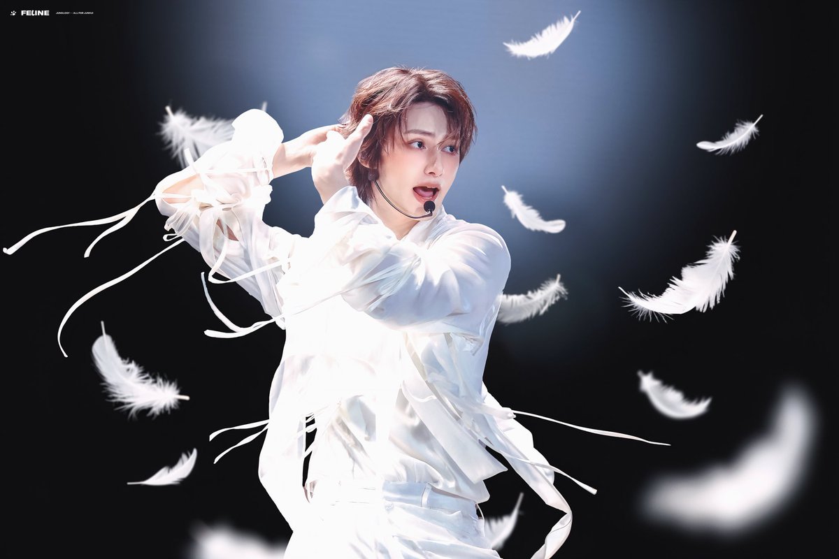 ˙˚°✰yas tweet media