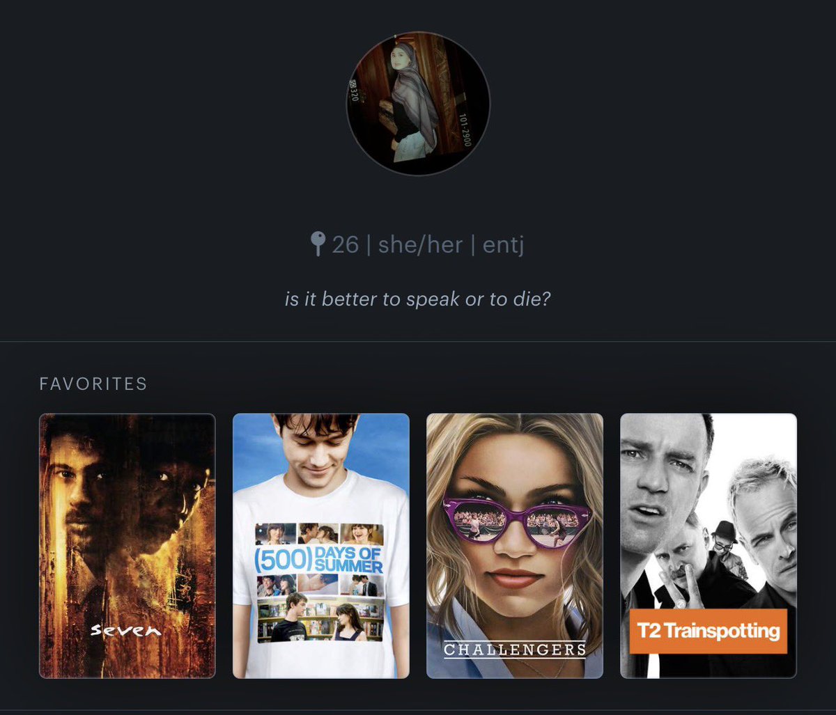 r ⋆｡☾ tweet media