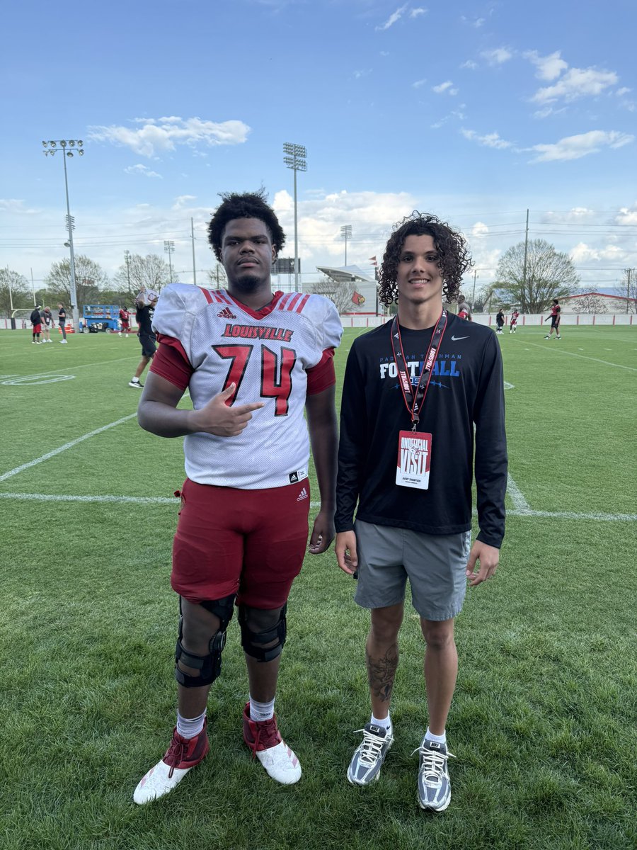 Avery Thompson tweet media