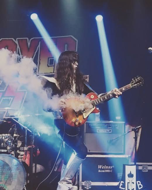 Lucas Almeida | 𝄞 | ☭ | tweet media