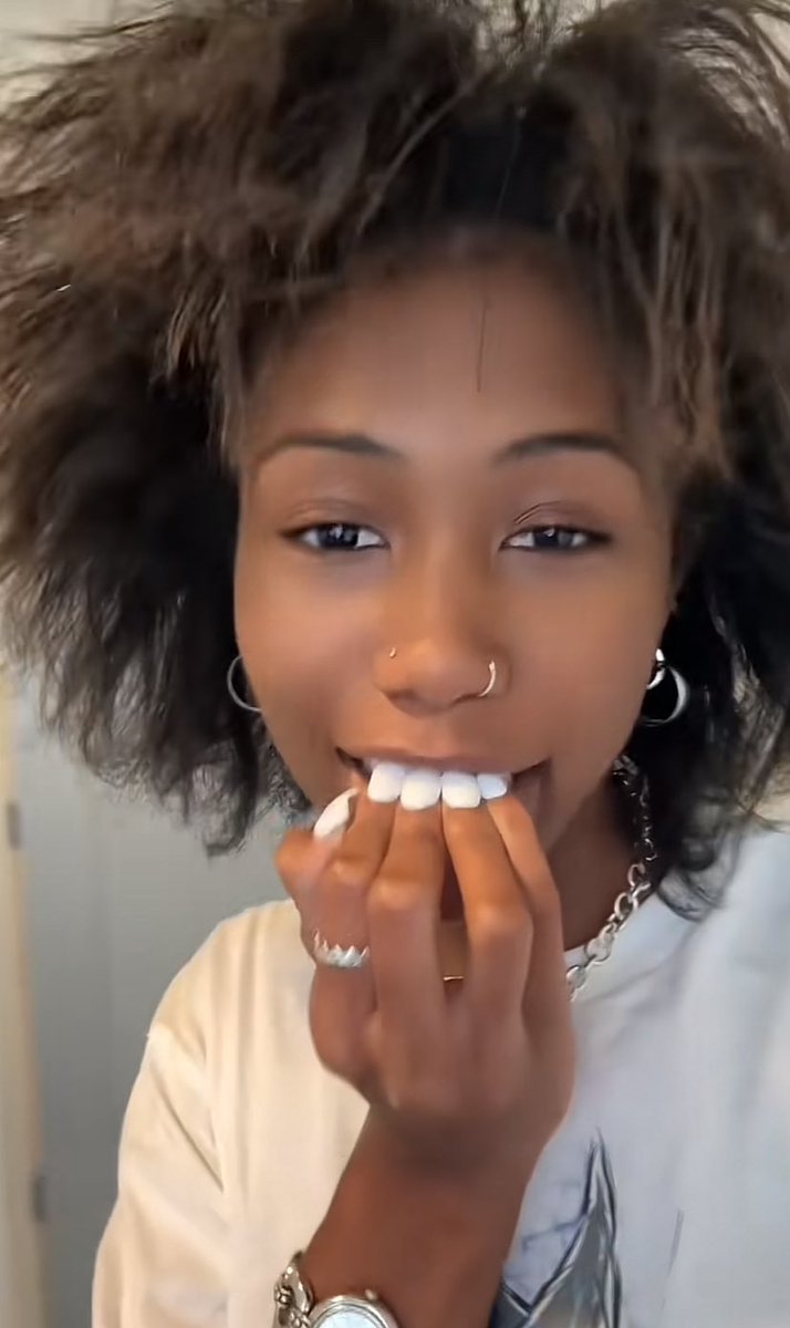 The Wild Wild Breast tweet media