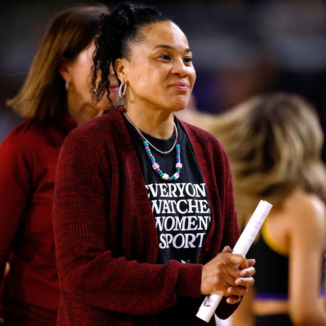 MarcRyanOnAir's tweet image. Uconn Women's 🏀  average 88 points per game. 

Dawn Staley and the Lady Gamecocks held them to 48. AND you pissed Dawn off. Big mistake, Geno. 

Incredible job, especially as SC was a 6.5 point underdog. #Gamecocks