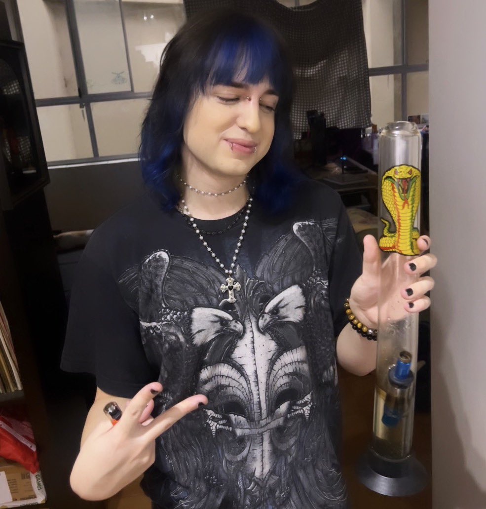 Evalyn ･ﾟ:*☆ tweet media