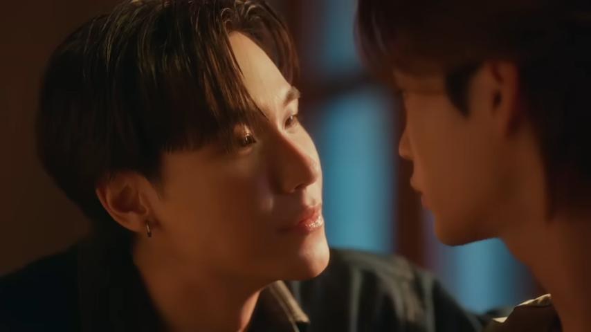 “มาร์ค” เป็นห่วง “จูเนียร์” ขยันทำงานพิสูจน์ตัวเอง
“โอห์ม” เอาใจ “ปูน” ทำทุกอย่างให้สบายใจ

#MyRomanceScammer #JuniorMark #OhmPoon

ความรักของทุกคนกำลังเข้าที่เข้าทาง “ทิม” (จูเนียร์ ปณชัย) พยายามตั้งใจทำงานหนัก เพื่อพิสูจน์ตัวเองให้ “ไป๋” (มาร์ค จิรันธนิน) เห็นถึงความจริงใจ จน