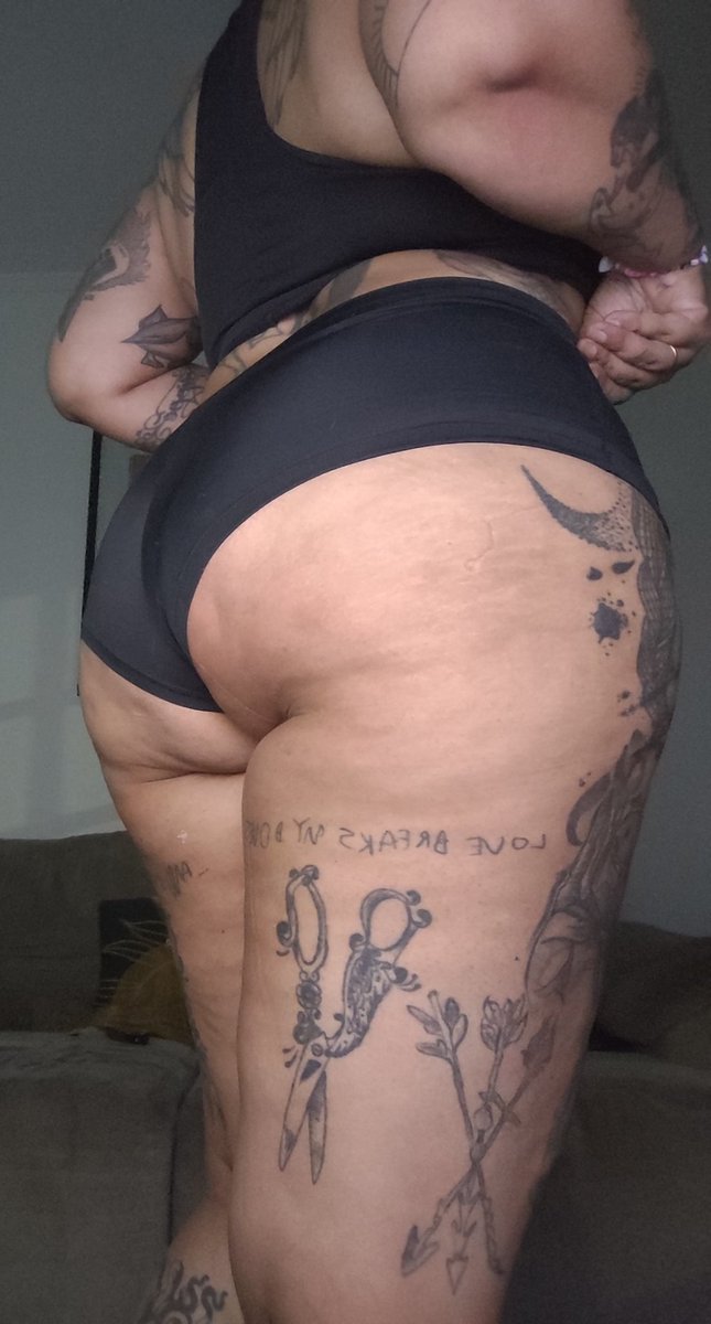 M. Goldskin 🔞 tweet media