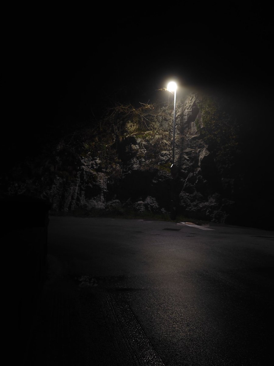 yourmoms tweet media