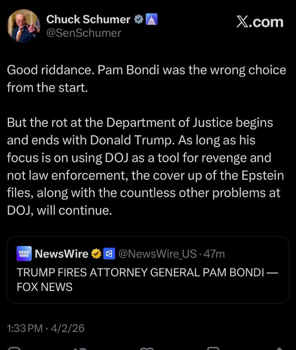 John_FKJR's tweet photo. Chuck Schumer is happy https://t.co/mFw3RXhDKD