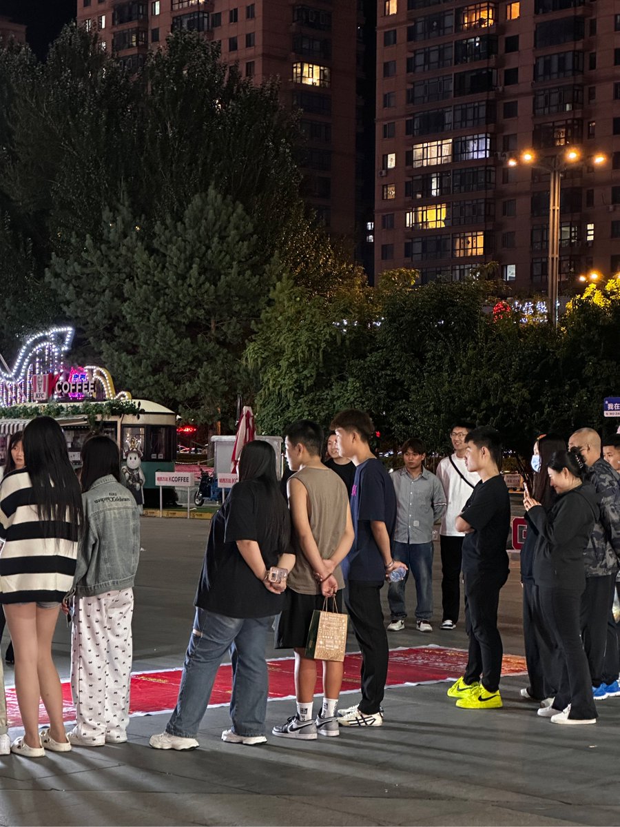 Peter Drozd tweet media