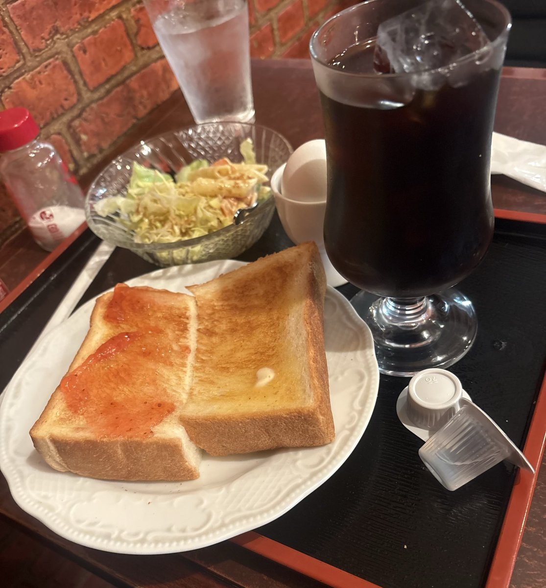 hirotozhiroto's tweet photo. 70overの方々しかいない空間で自分のモヤモヤがくだらなく思える先輩方の雑談をBGMに少し癒されてやる気チャージ☕️
さて、頑張りましょo(｀ω´ )o

#レス　#裏垢女子と繋がりたい
#裏アカ女子と繋がりたい
#裏垢男子　#裏アカ男子 https://t.co/VLqksItrKK