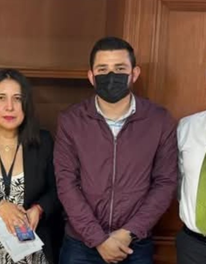 Jesusofsuburios's tweet photo. @azucenau Nunca tiene la culpa, no asume las responsabilidades de sus actos corruptos hay actas donde el imbecil se incriminsma y https://t.co/IWyyIGDAyl sabe derecho cree q es legal solo por llevar el logotipo de @CNDH @festradacorrea https://t.co/xapp9AOMyX