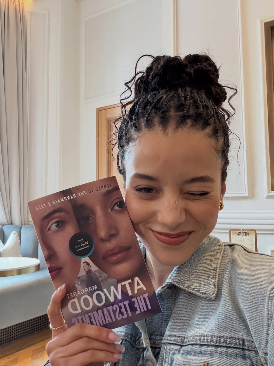 󠁯best of chase infiniti tweet media