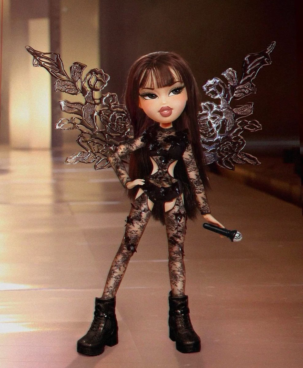 spinorbinmusic's tweet image. 👀✨ Lisa is reportedly set to collaborate with Bratz—a doll era incoming? 💅🔥 #LISA #Bratz #CollabRumors