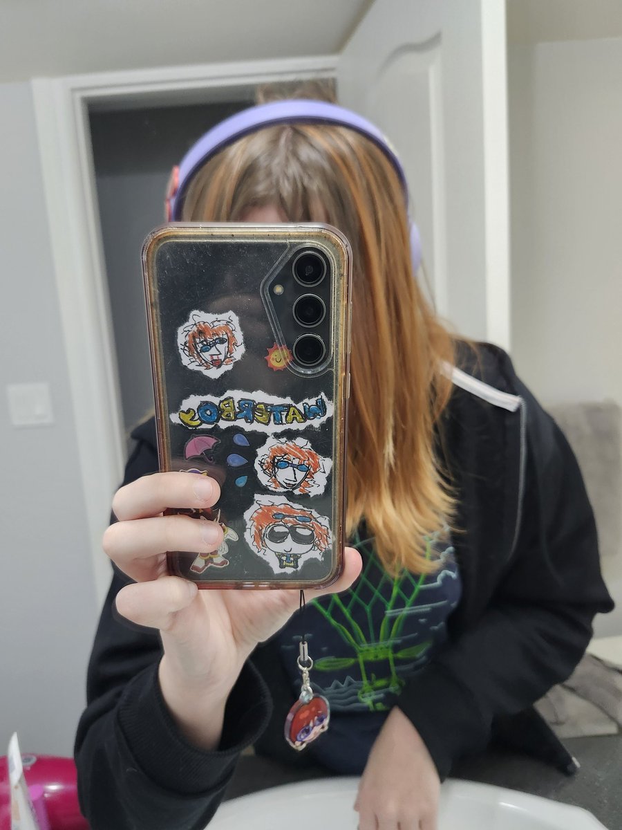 🫧; magnus loves herman! tweet media