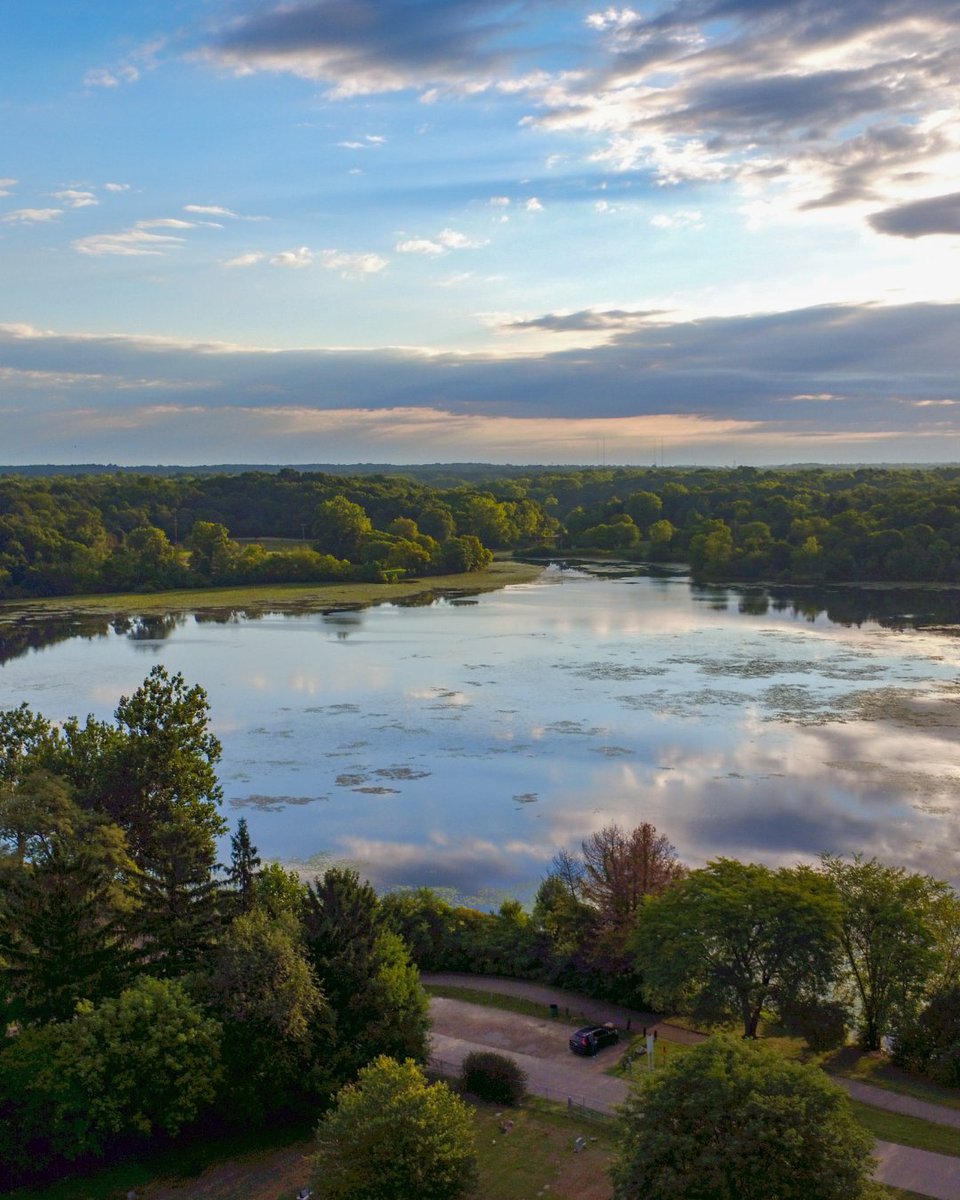 PureMichigan's tweet photo. Finding some peace and quiet in the views of Kalamazoo.

📸 Discover Kalamazoo https://t.co/6ipN6EqzMw