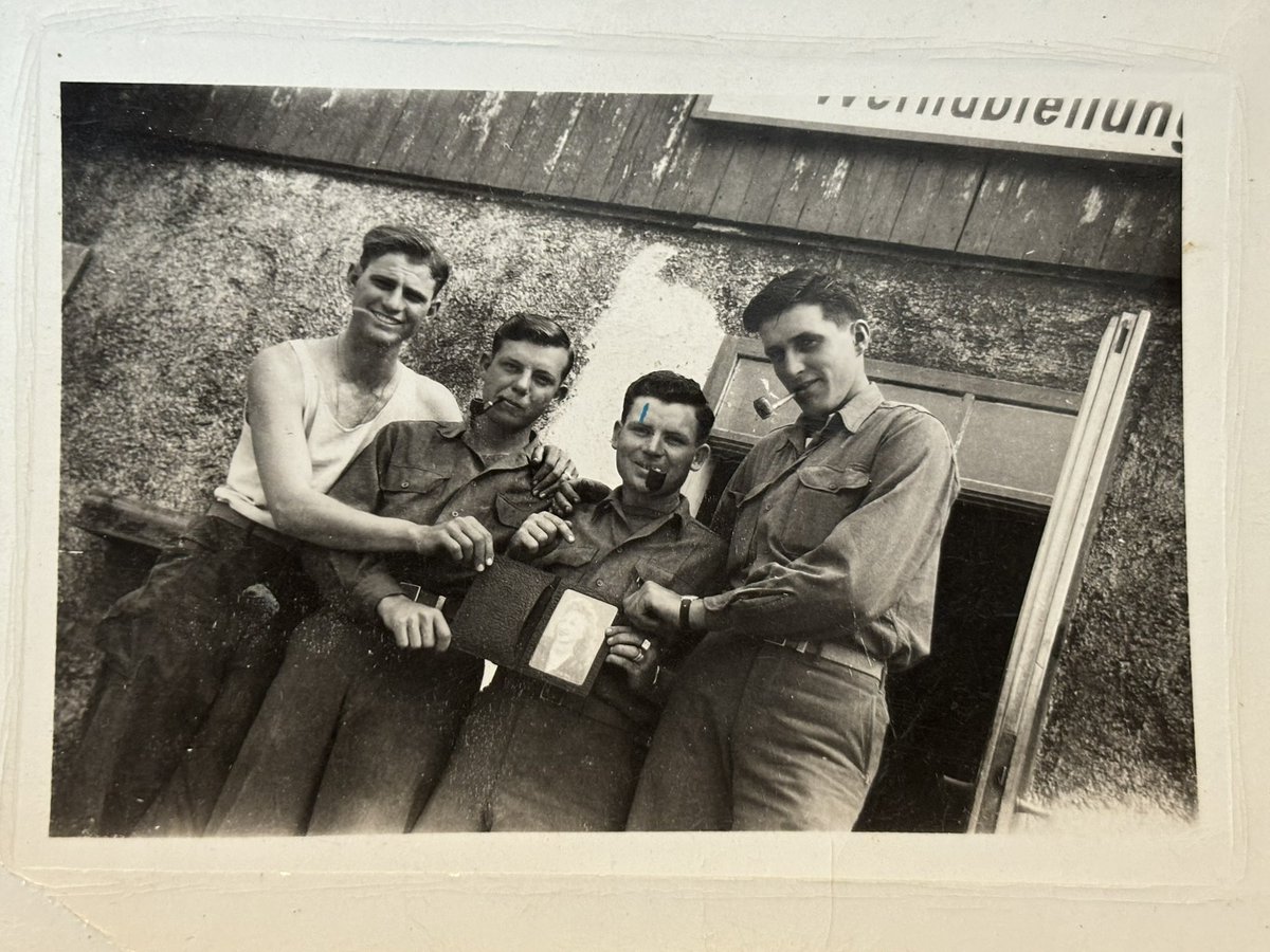 ✨LOVE✨ tweet media