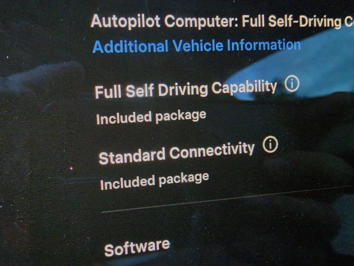 TexasTSLA tweet media