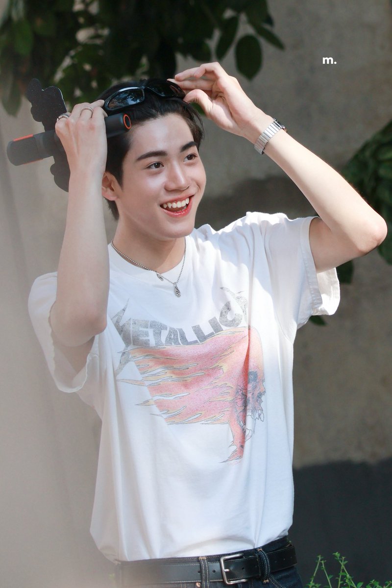 m. ꕀ 🐶 tweet media