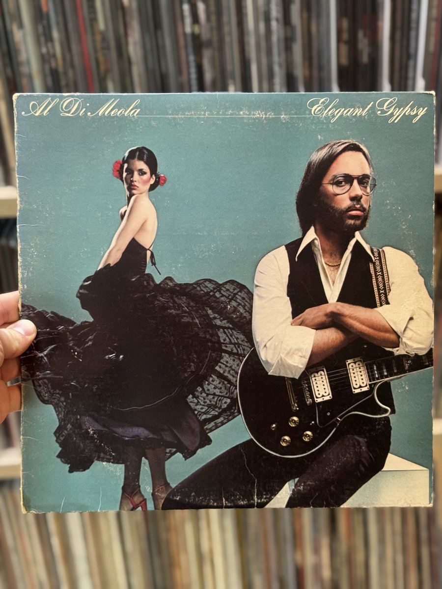 ZTextremeMetal's tweet photo. #NowSpinning
#VinylCollection
-Al Di Meola
-Elegant Gypsy
-1977
-Fusion Jazz/Progressive Rock/Instrumental
https://t.co/ab9wcmZXJ7
#FusionJazz 🇺🇸 #LEGEND #VIRTUOSO
#GuitarSolo #SHRED #technical
#percussion #Bass #SteveGadd
#Keyboard #GuitarTone #70s
#PalletCleanse 🤘🏻🔥🤘🏻 https://t.co/929g7Szt5d
