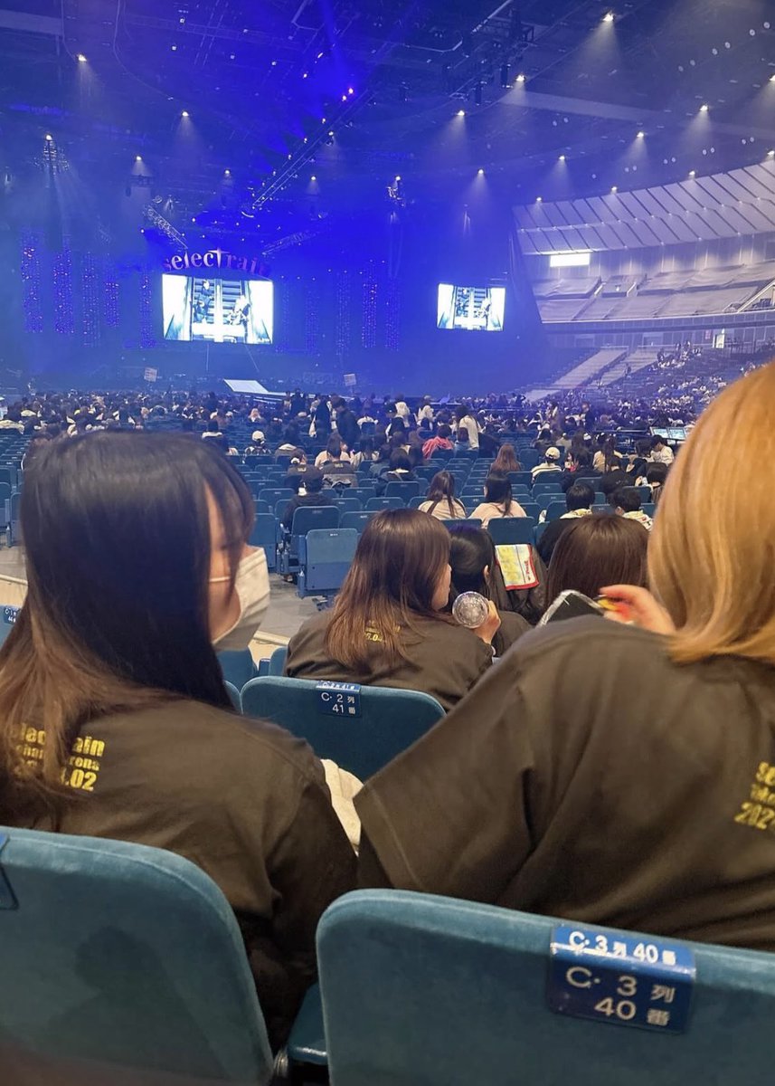 Akinakrxb's tweet photo. 2026.4.2 平成フラミンゴ select rain in横浜アリーナ5th anniversary last day event あっという間の時間でした♪2人ともYouTubeで見るよりめっちゃ可愛かったし、客席にはちゃんみなも来ていて、ちゃんみなのダンサーが平フラについてた！いつまでも仲良く相方想いでいてね！また会いたい！大好き💕 https://t.co/iP7vFXaUfL