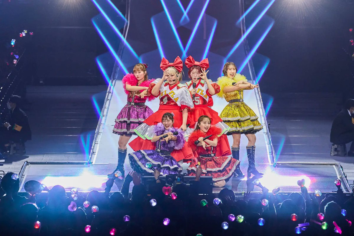 Akinakrxb's tweet photo. 2026.4.2 平成フラミンゴ select rain in横浜アリーナ5th anniversary last day event あっという間の時間でした♪2人ともYouTubeで見るよりめっちゃ可愛かったし、客席にはちゃんみなも来ていて、ちゃんみなのダンサーが平フラについてた！いつまでも仲良く相方想いでいてね！また会いたい！大好き💕 https://t.co/iP7vFXaUfL